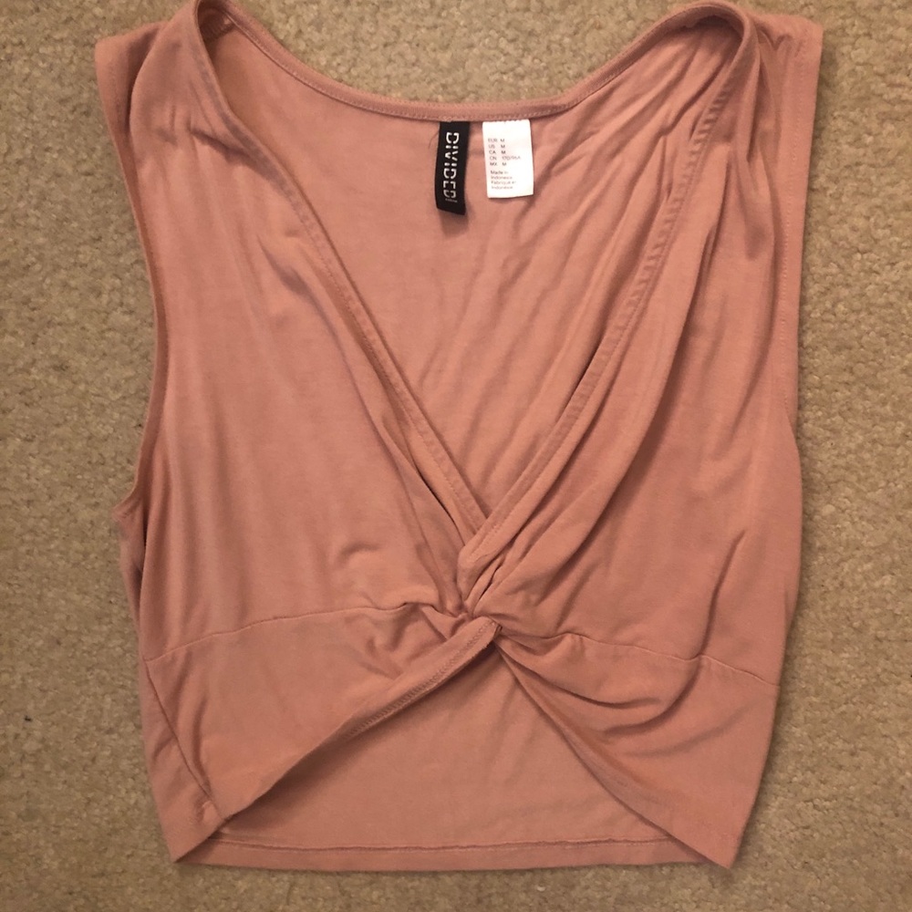 Tie crop top